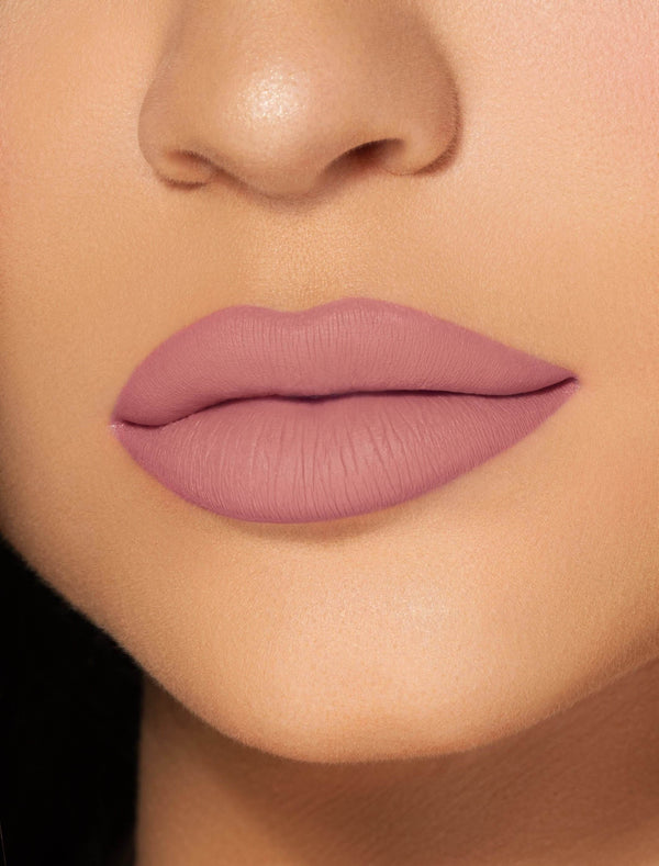 Kylie Matte Liquid Lipstick KOKO K (гратис молив за усни)